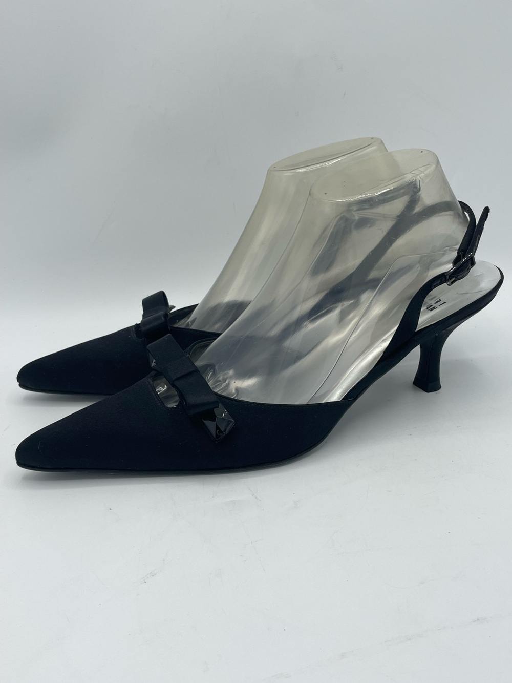 Stuart Weitzman Slingback Pointed Toe Kitten Heels with Bow Accent - Black